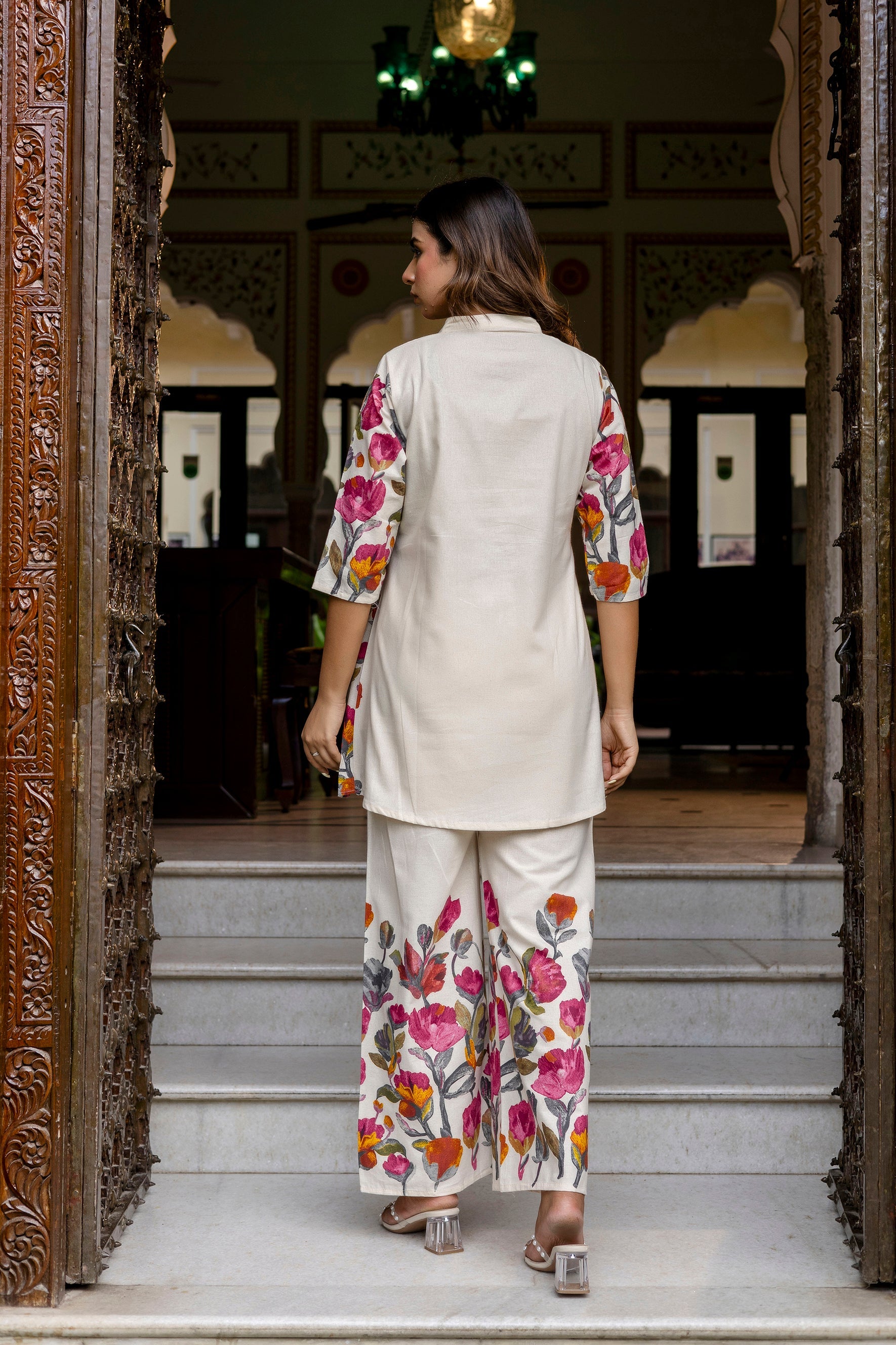 Mistwood Off-White & Grey Botanical Cotton Flex Co-ord Set from Me&My