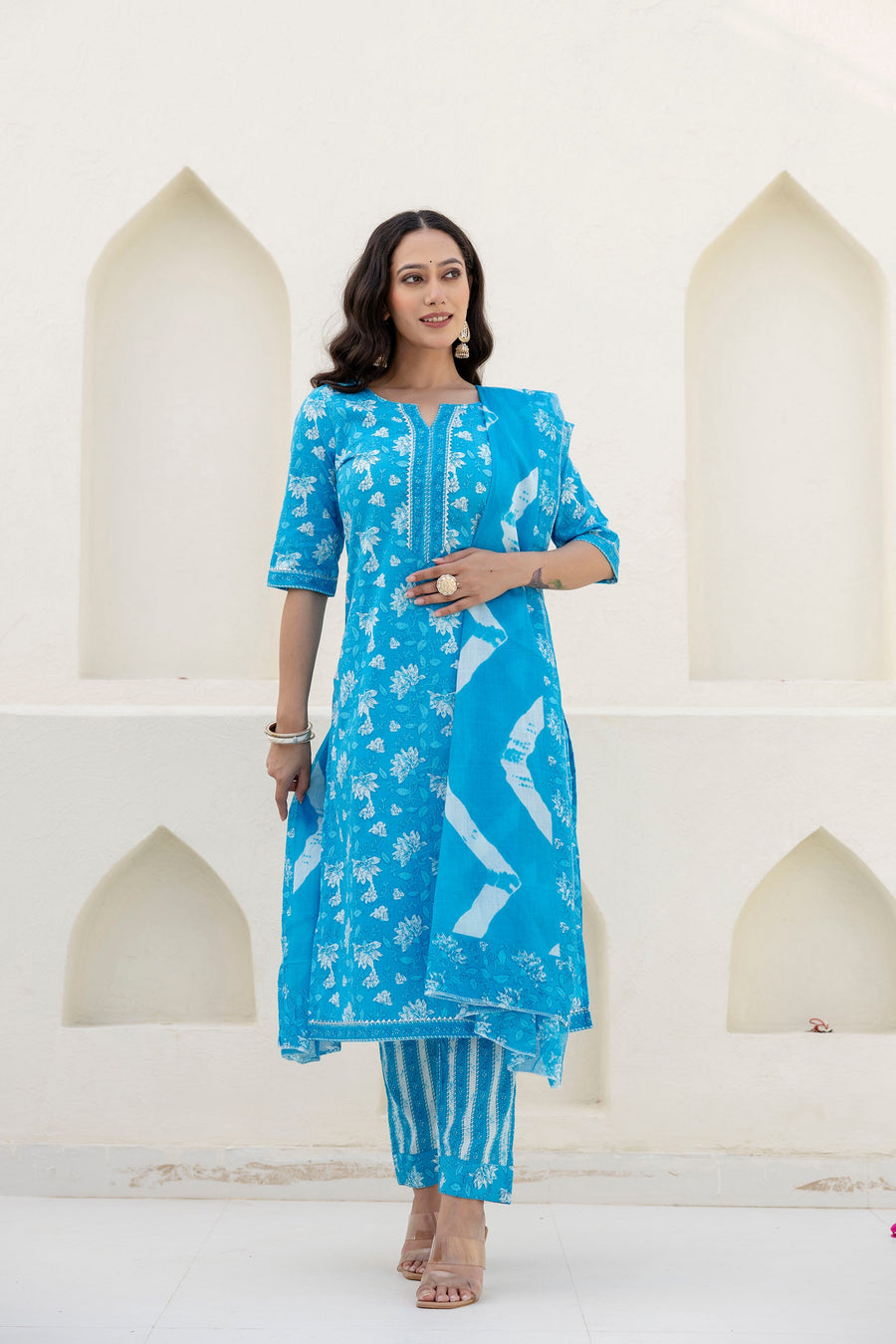 Cotton Bloom Blue Dupatta Set — image 5