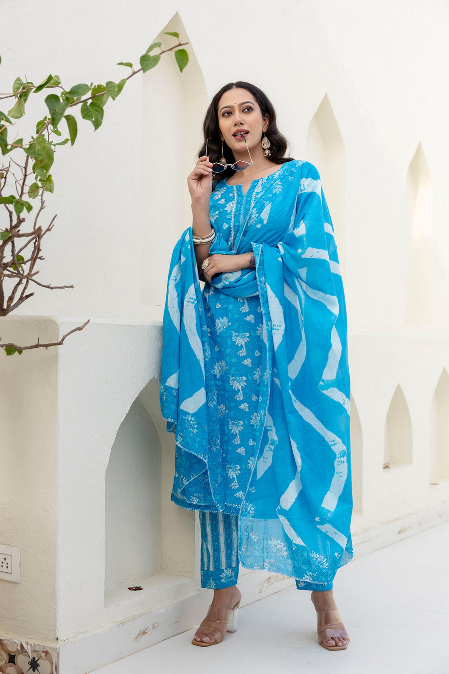 Cotton Bloom Blue Dupatta Set — image 9