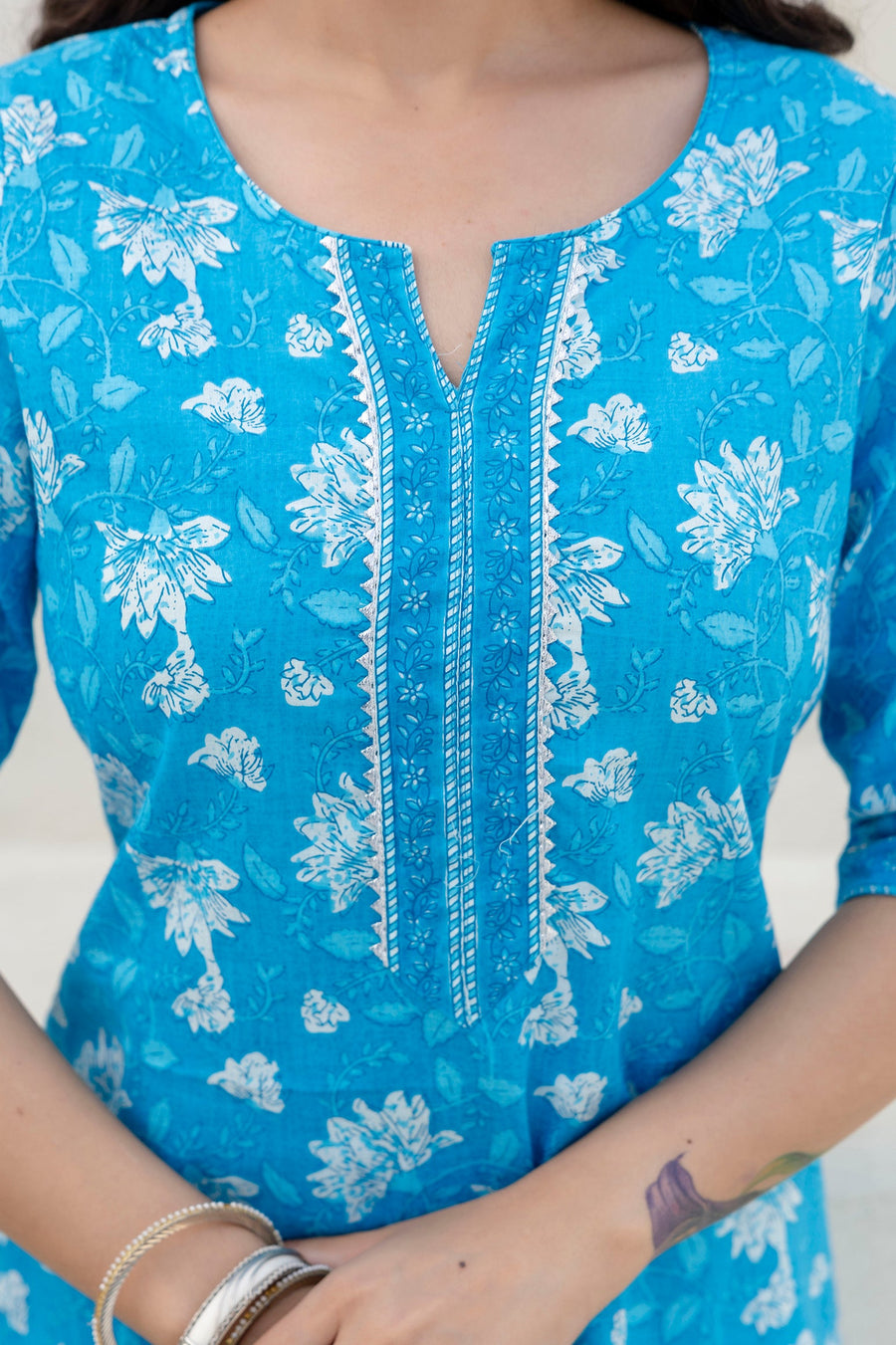 Cotton Bloom Blue Dupatta Set — image 3