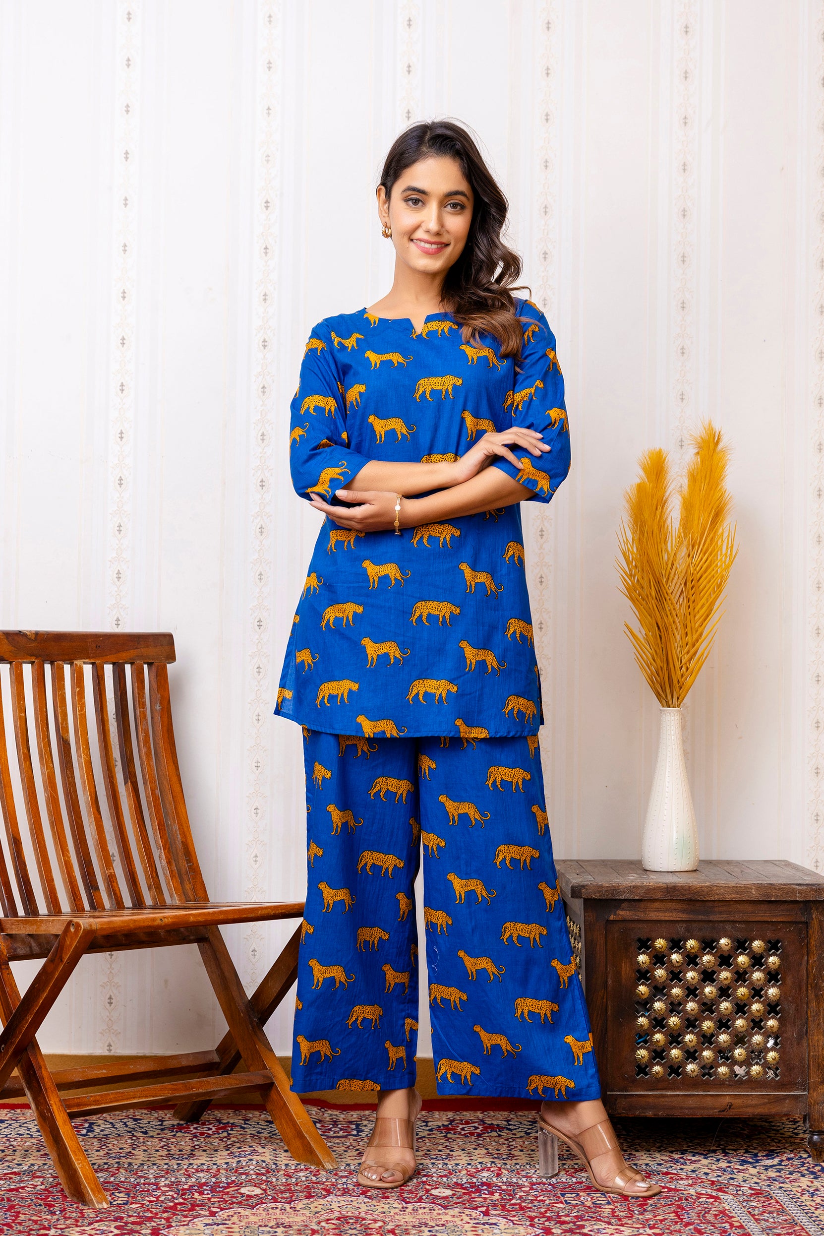 Stylish Blue Cotton Animal Print Co-ord Set