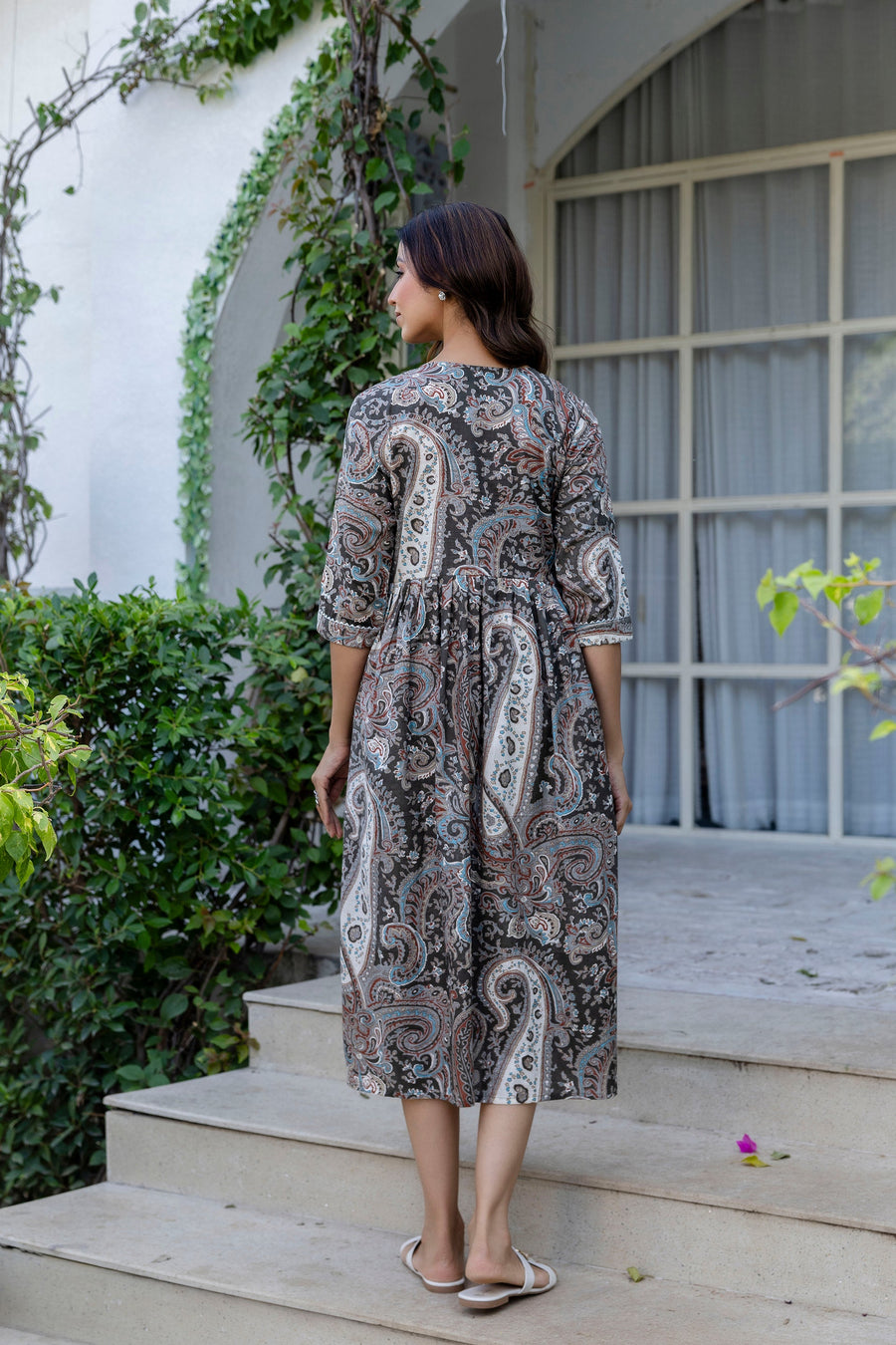 Heritage Paisley Flared Maternity Gown — image 9