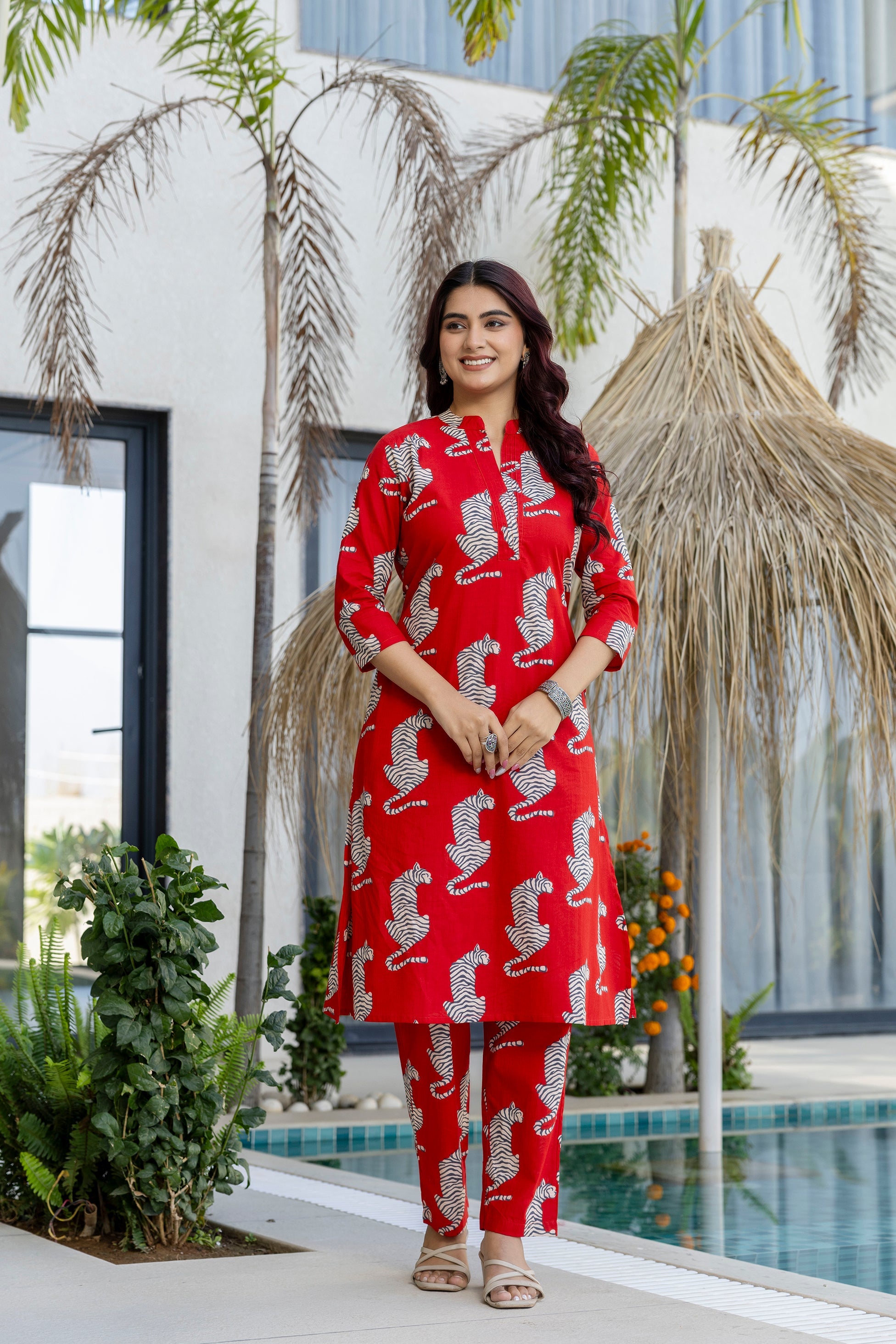 Vivid Tiger Canvas Cotton Co-ord Set Ð Red - Me&My