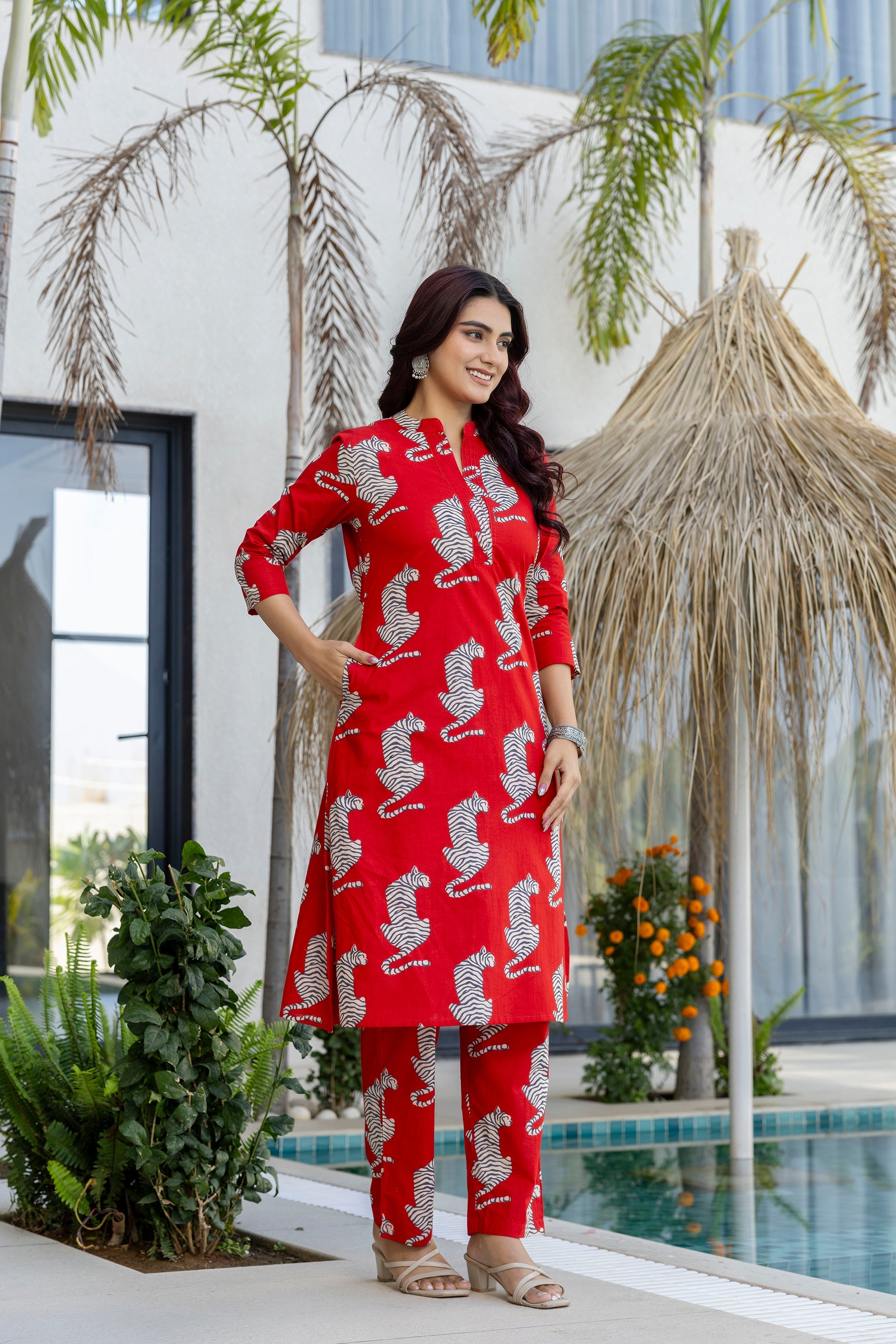 Vivid Tiger Canvas Cotton Co-ord Set Ð Red - Me&My