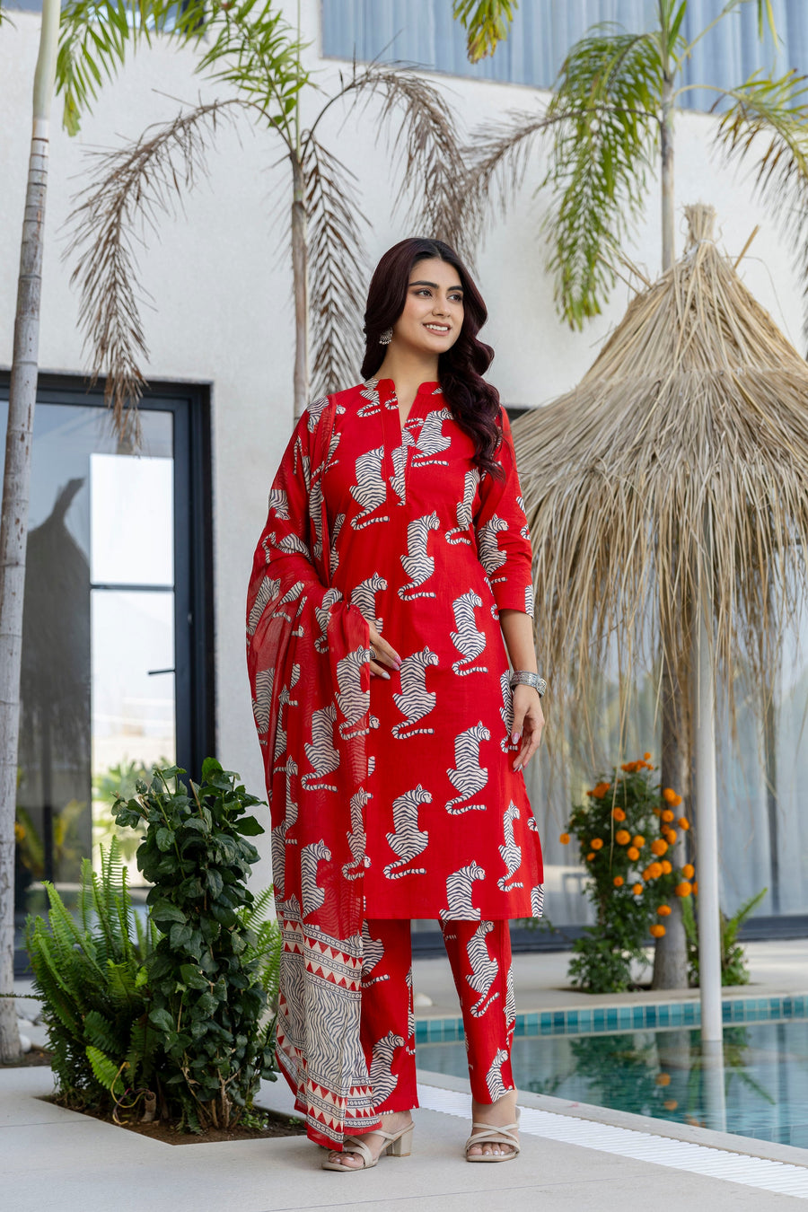 Scarlet Safari Print Cotton Dupatta Set with Dupatta — image 7