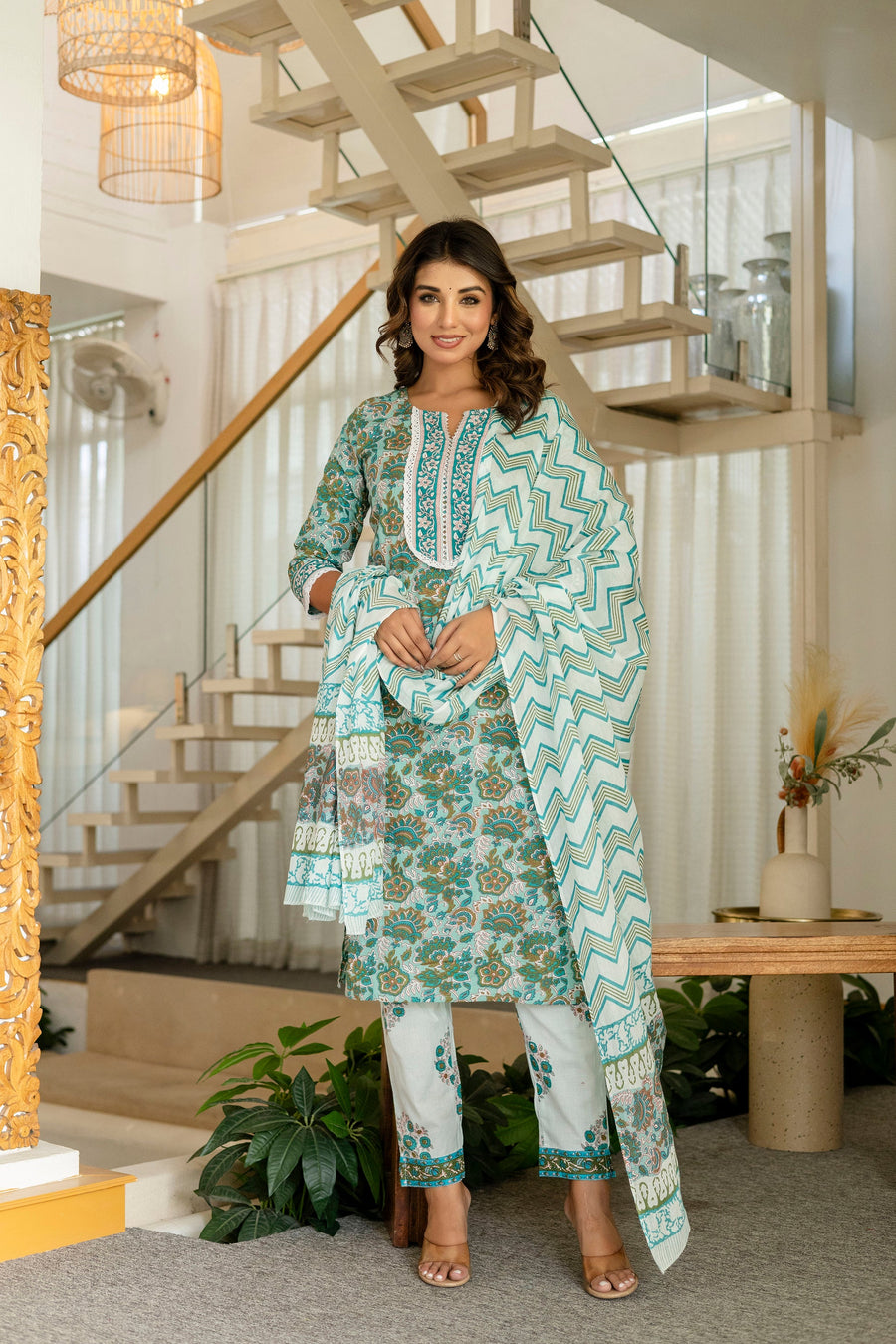 Emerald Green Cotton Dupatta Set — image 5