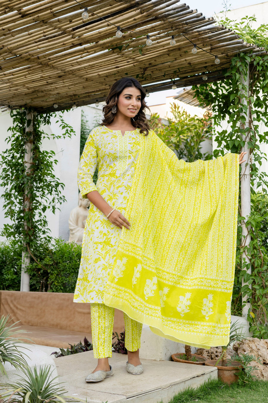 Lemon Yellow Cotton Dupatta Set — image 5