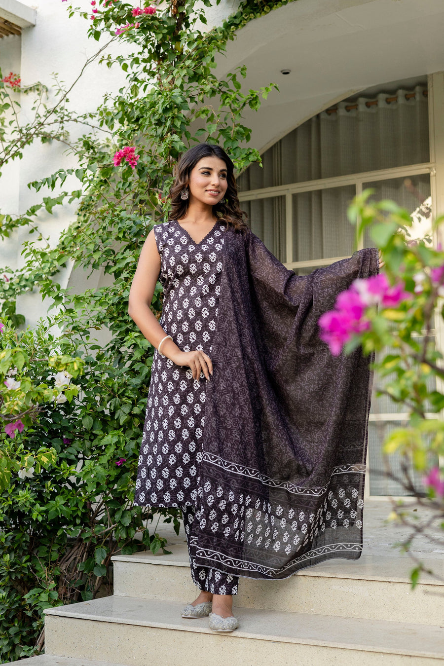 Midnight Black Cotton Dupatta Set — image 5