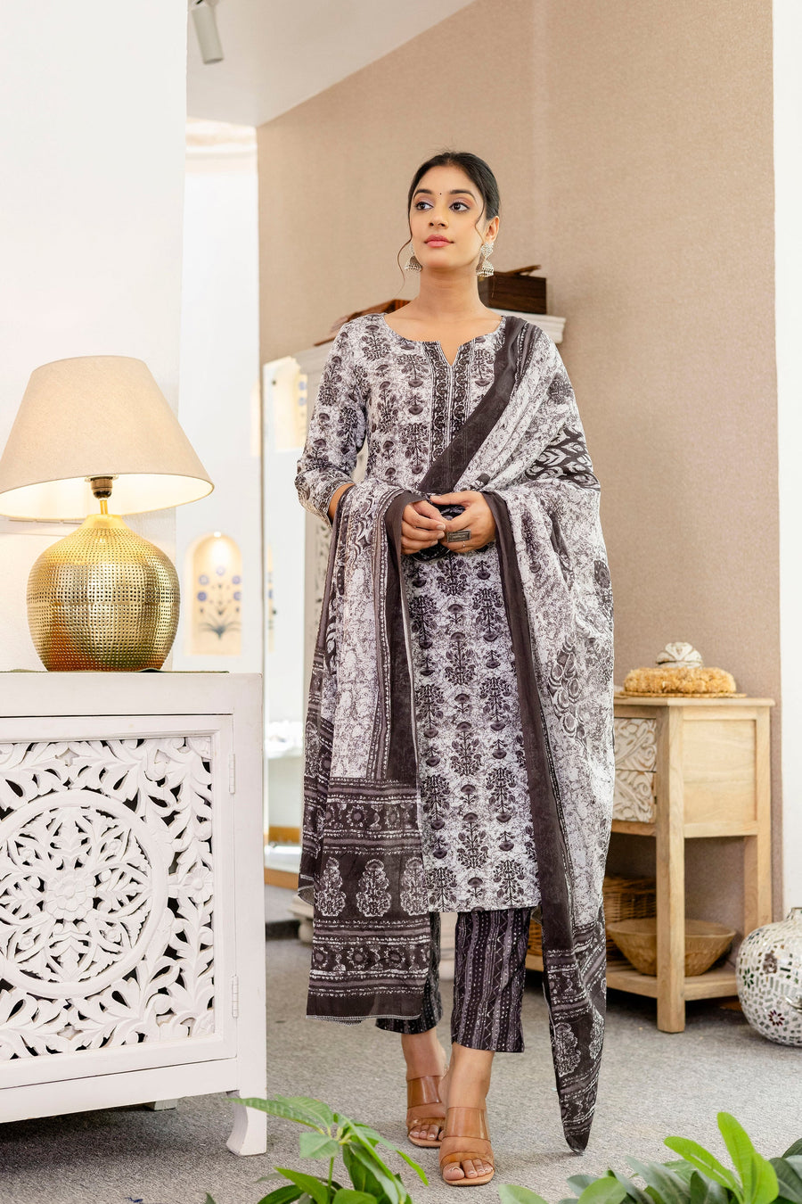 Shadowwhirl Cotton Dupatta Set — image 4
