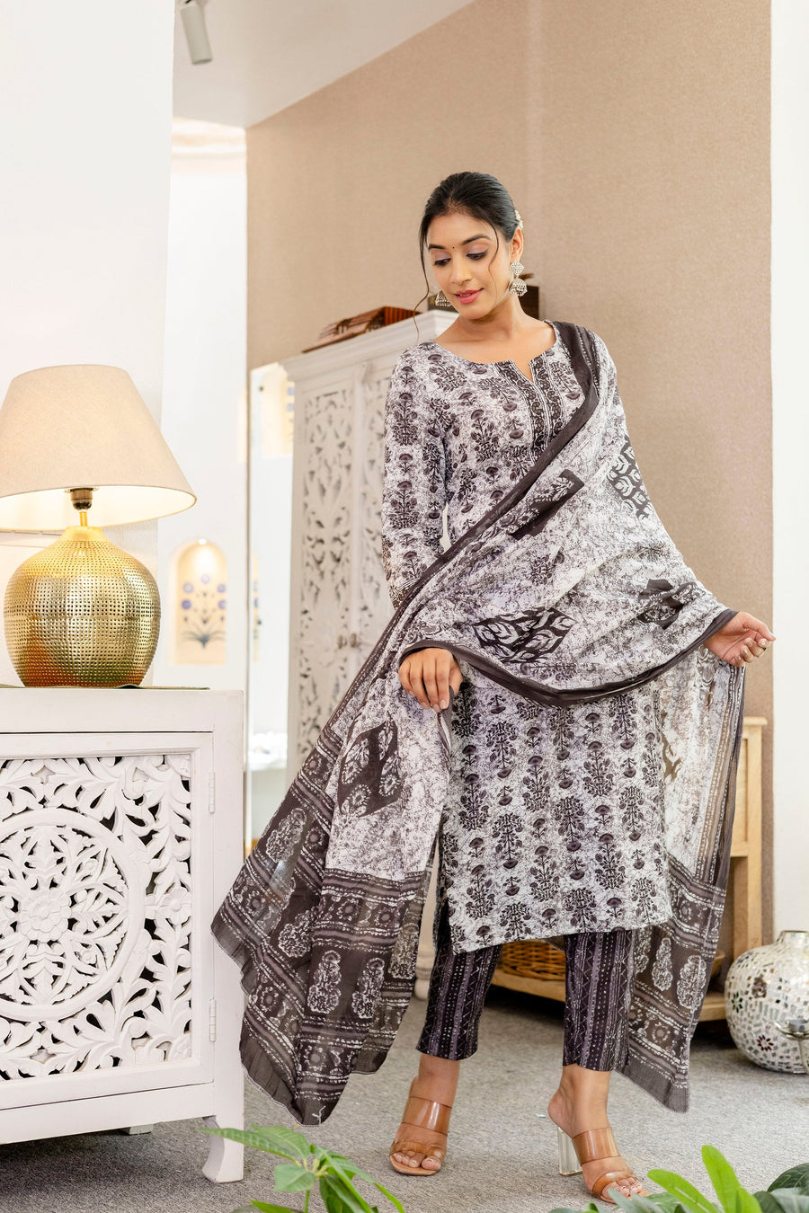Shadowwhirl Cotton Dupatta Set — image 5