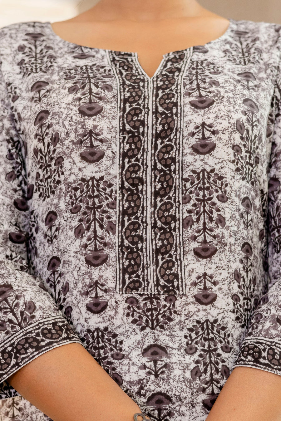 Shadowwhirl Cotton Dupatta Set — image 3