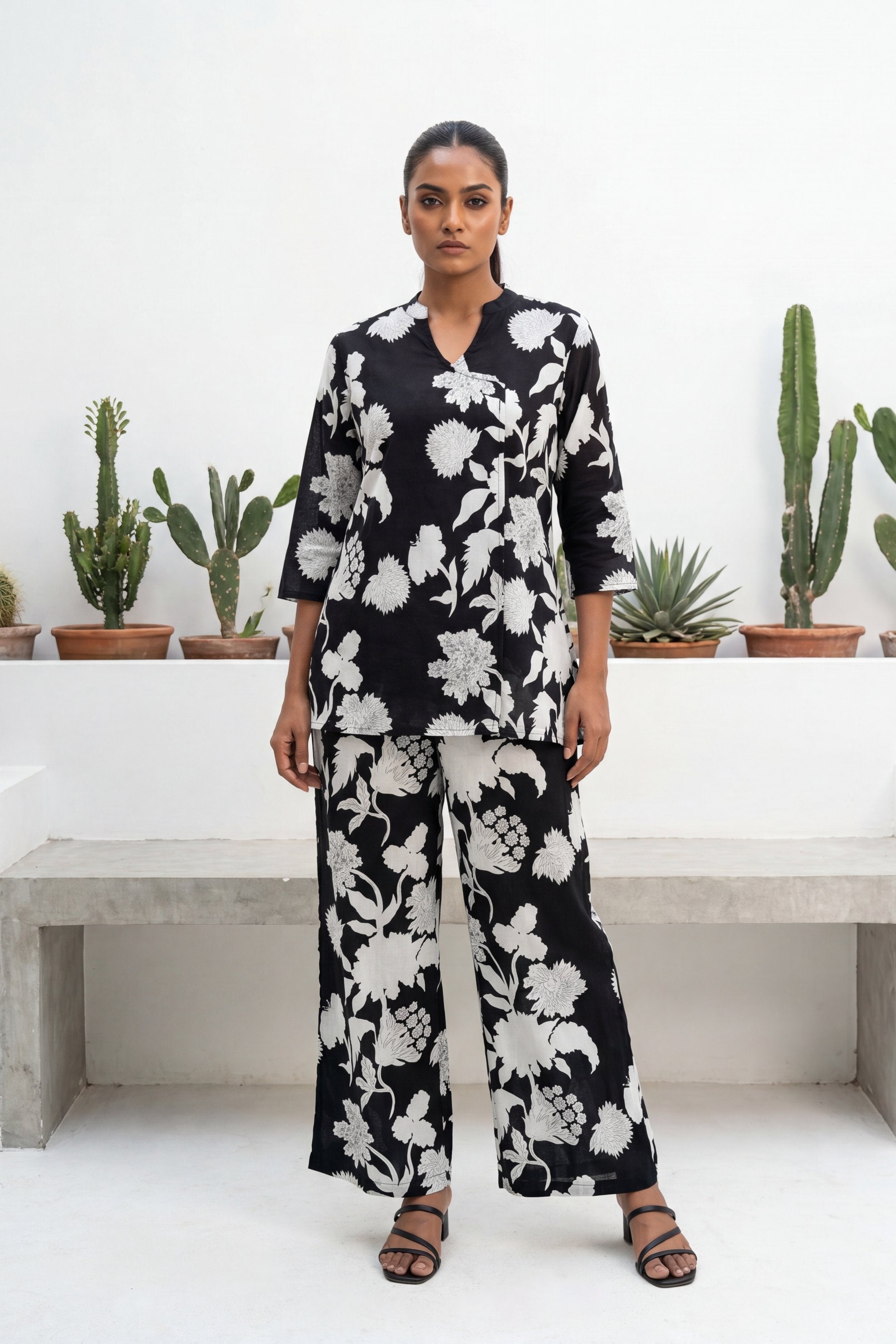 Royal Gardens — Black Anghrakha Cotton Co-ord Set