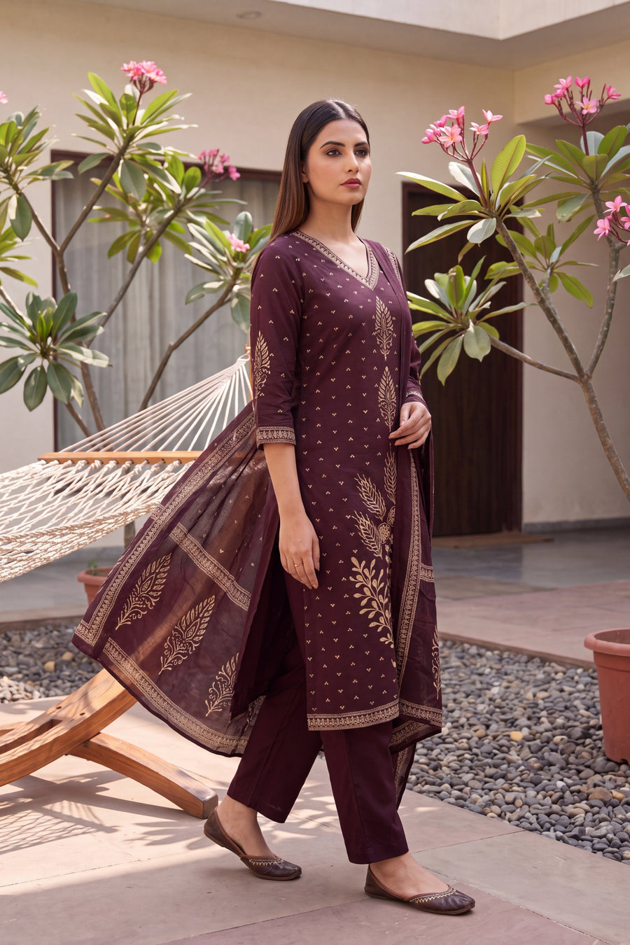 Tuscan Plum Cotton Dupatta Set — image 3