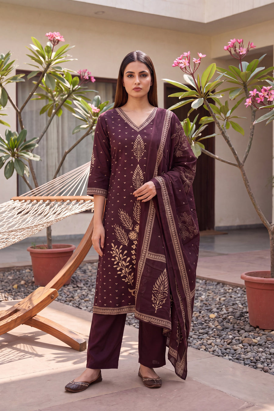 Tuscan Plum Cotton Dupatta Set — image 5