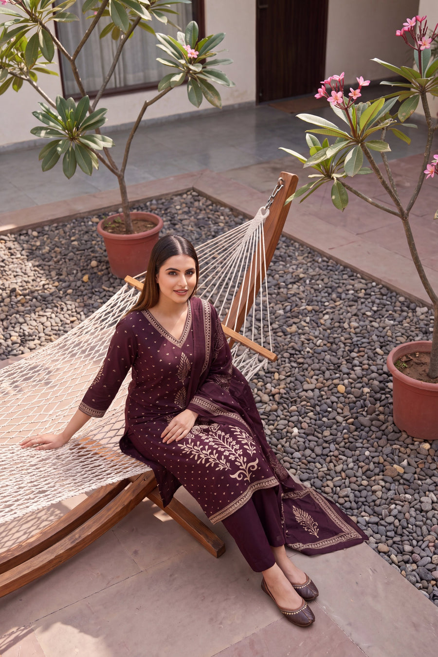 Tuscan Plum Cotton Dupatta Set — image 6