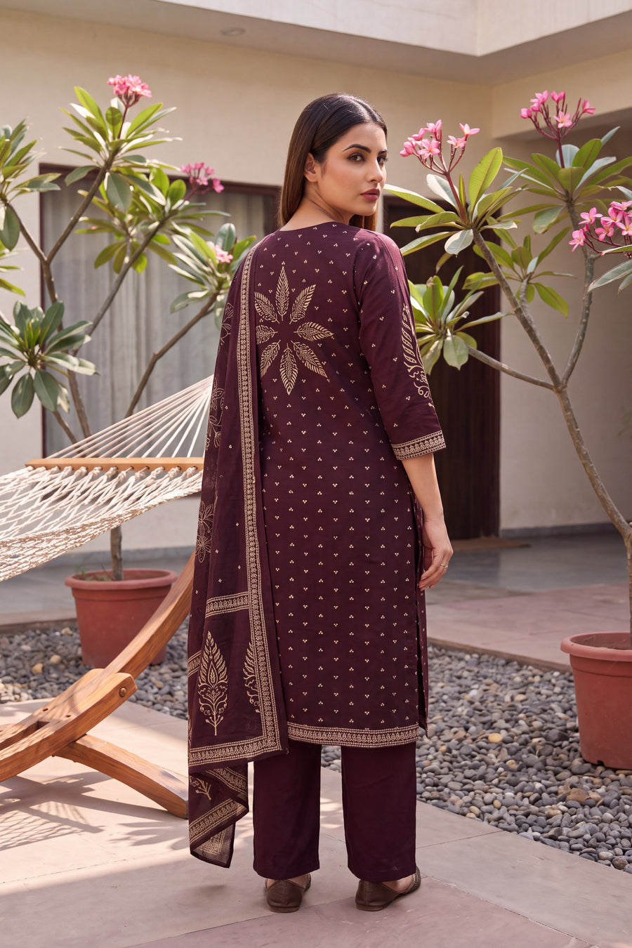 Tuscan Plum Cotton Dupatta Set — image 10
