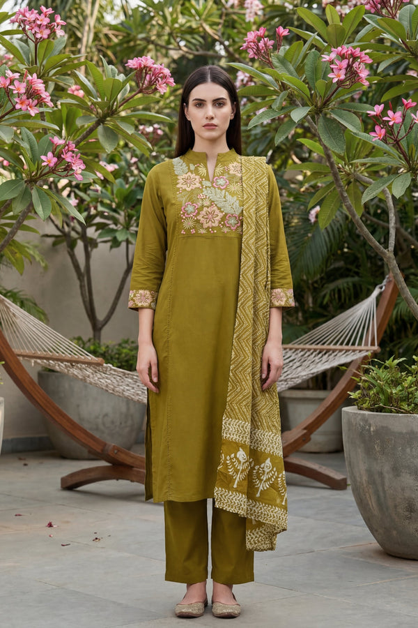 Moss Garden Elegy Embroidered Cotton Dupatta Set