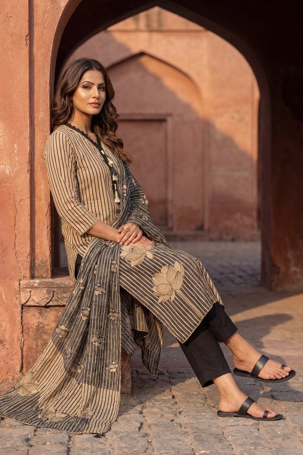 Velvet Whispers Against Midnight Cotton Dupatta Set