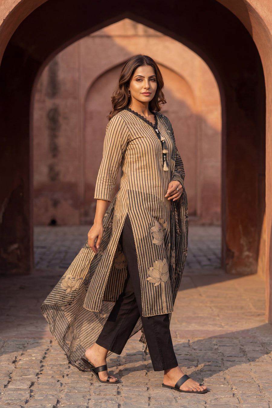 Velvet Whispers Against Midnight Cotton Dupatta Set — image 9