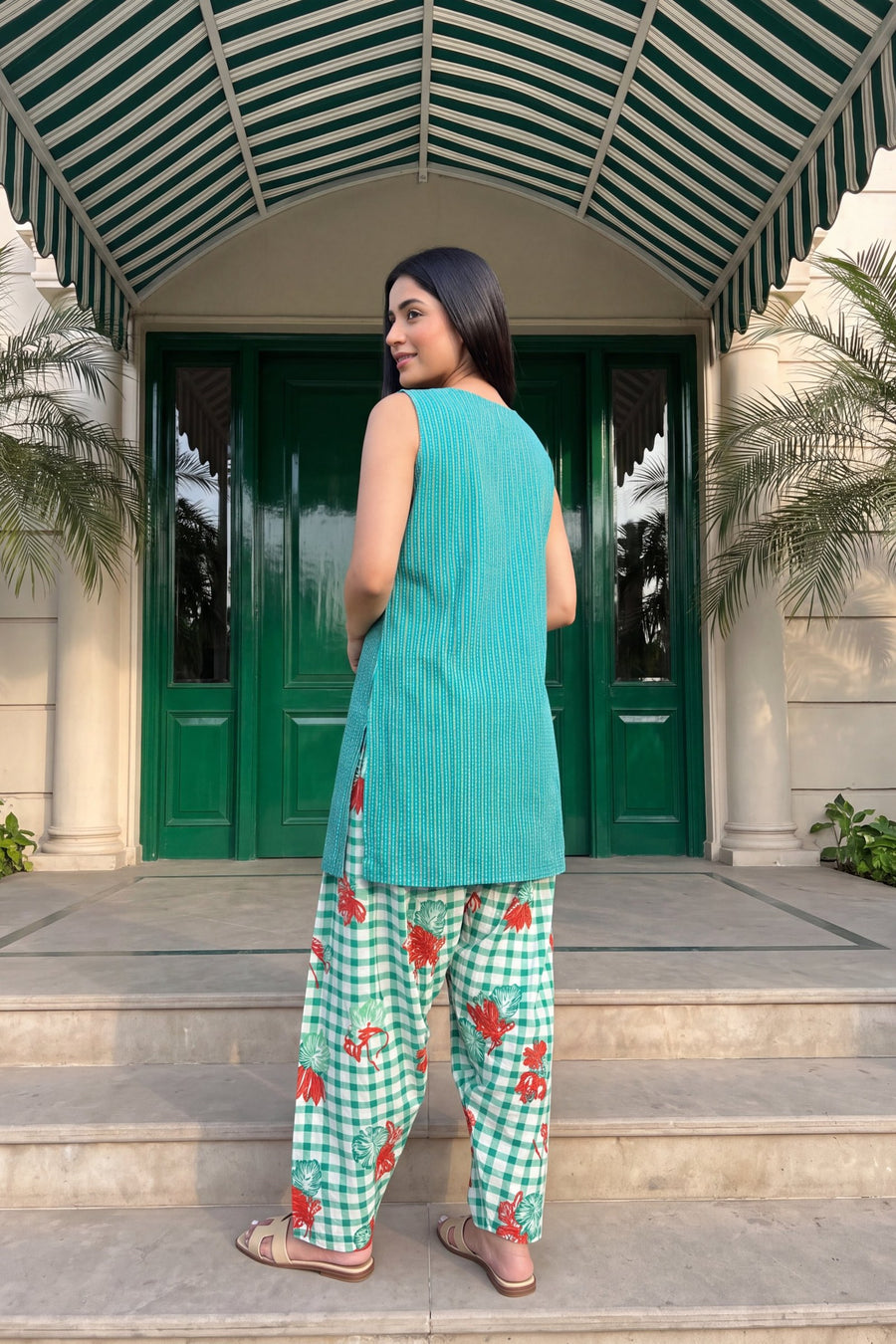 Jade Gingham Cotton Sleeveless Farshi Salwar Set — image 10