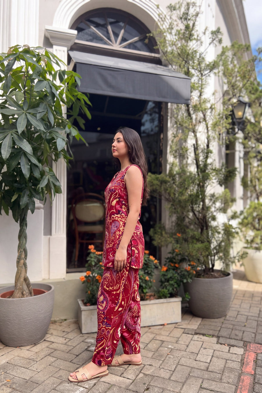 Scarlet Swirl Cotton Sleeveless Farshi Salwar Set — image 13