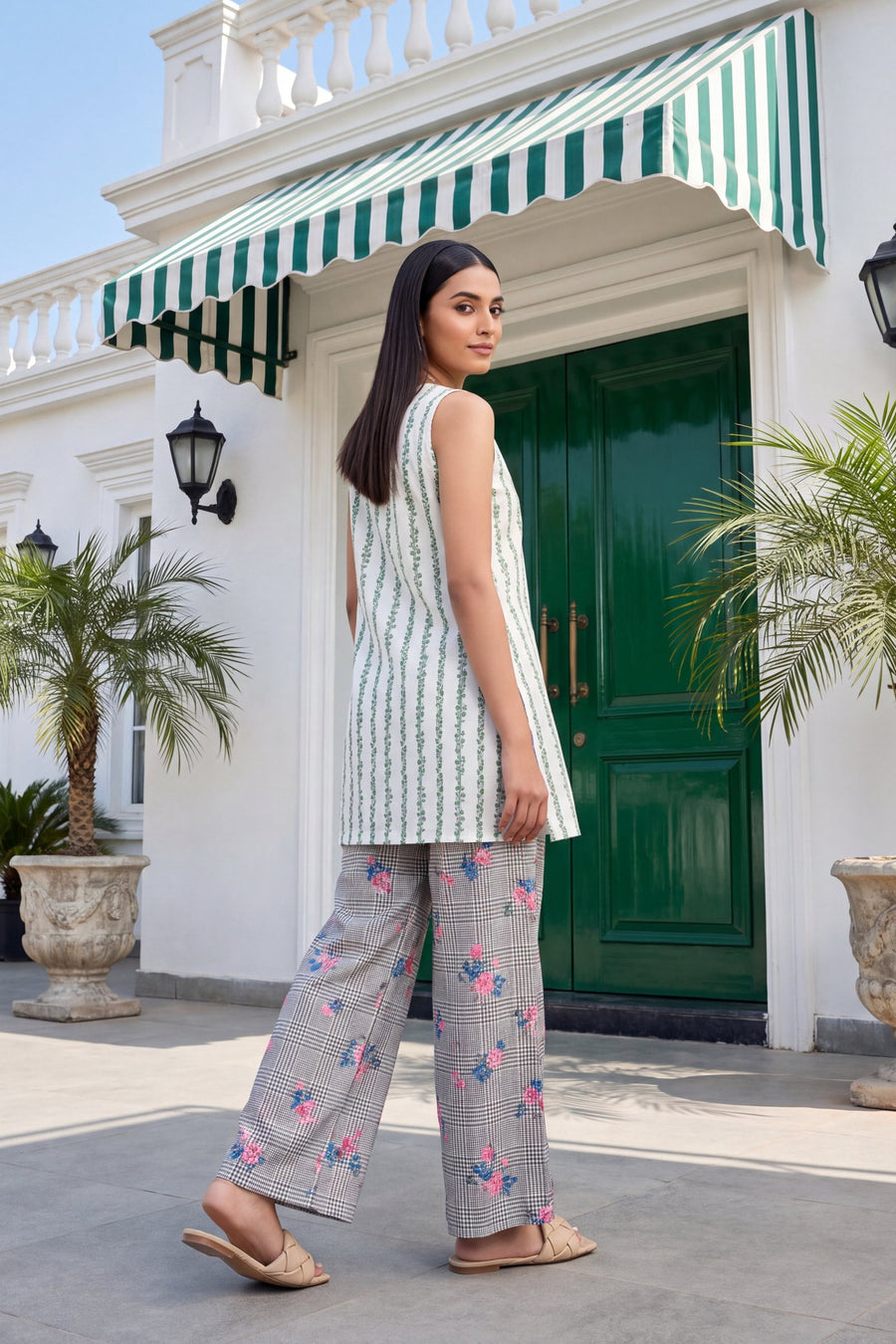 Pearl Petal Cotton Sleeveless Farshi Salwar Set — image 13