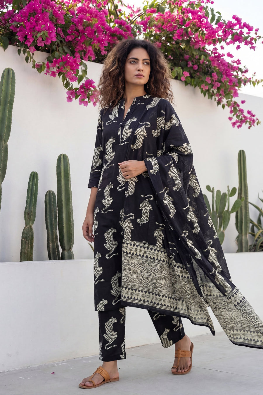 Phantom Wild Crest Tiger Cotton Dupatta Set — image 5