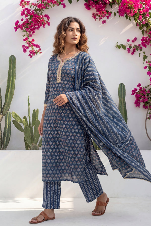 Indigo Boota Crest Floral Cotton Dupatta Set