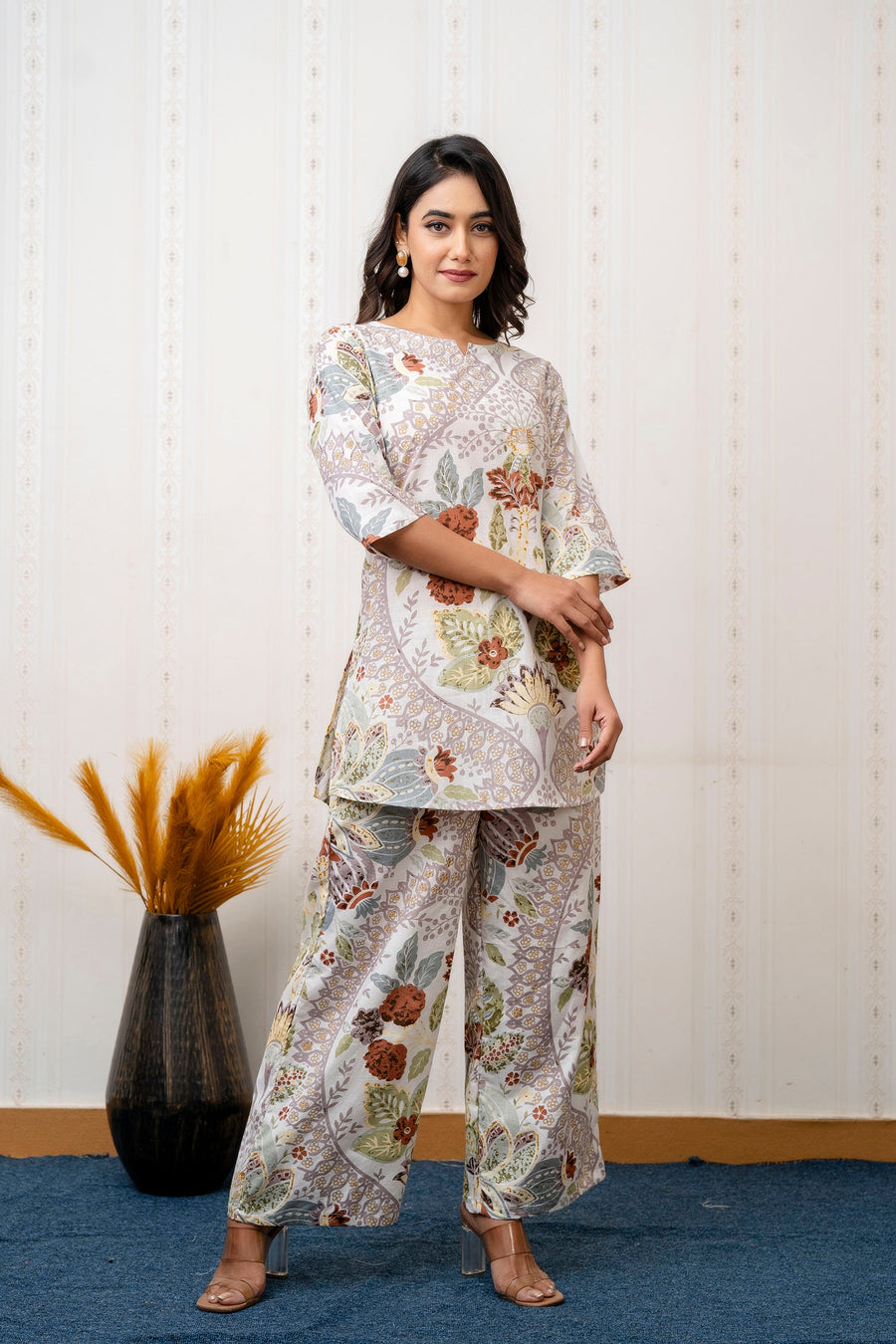 Lush Essence White Cotton Botanical Co-ord Set — image 8
