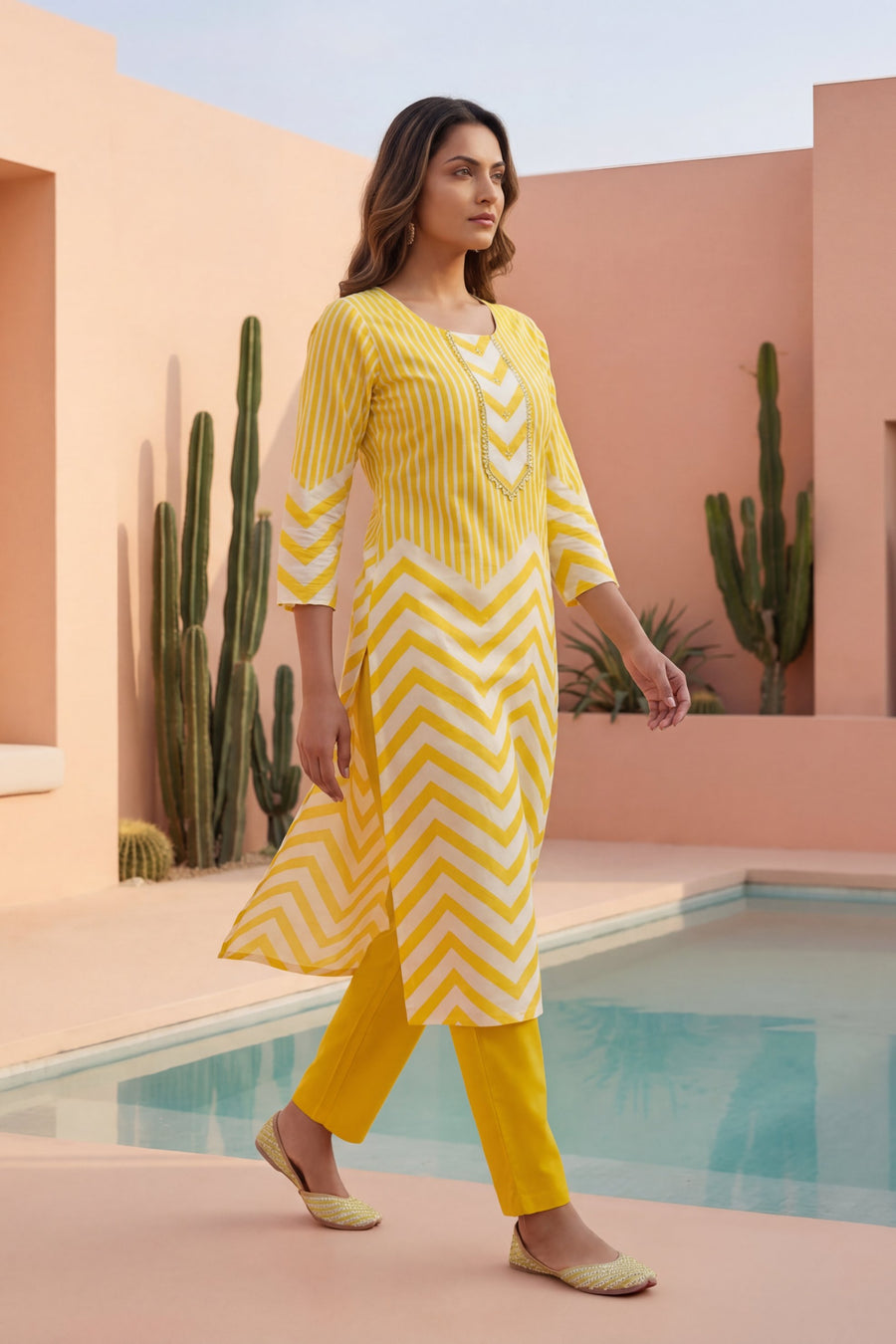 Solar Zigzag Bloom Chevron Cotton Dupatta Set — image 11
