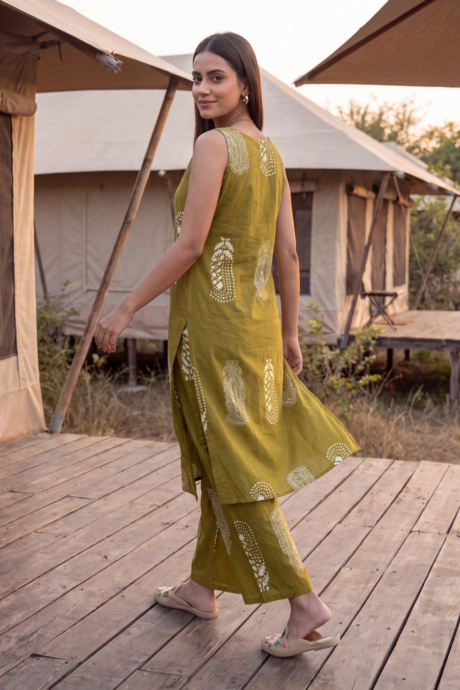 Olive Gilt Sleeveless Cotton Co-ord Set — image 6