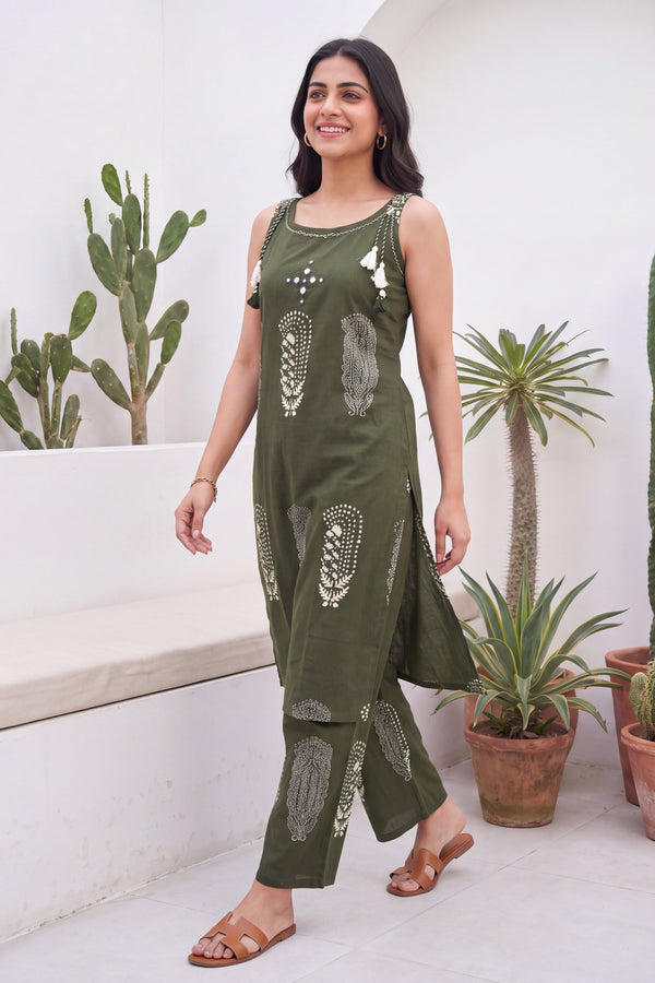 Basil Ease Sleeveless Cotton Co-ord Set