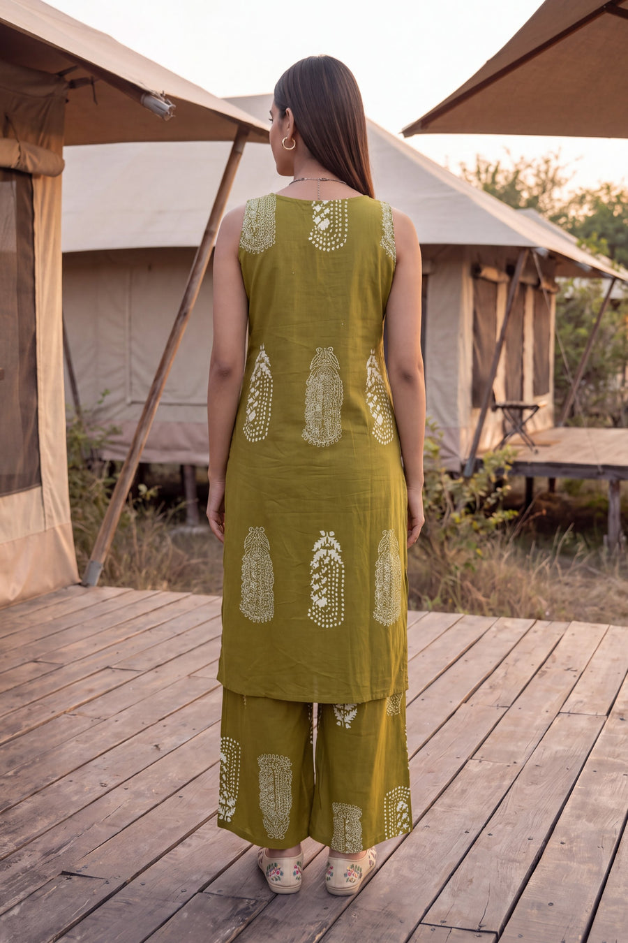 Olive Gilt Sleeveless Cotton Co-ord Set — image 7