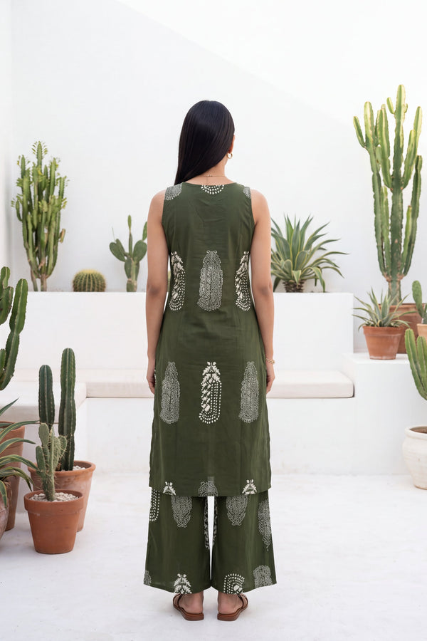 Basil Ease Sleeveless Cotton Co-ord Set