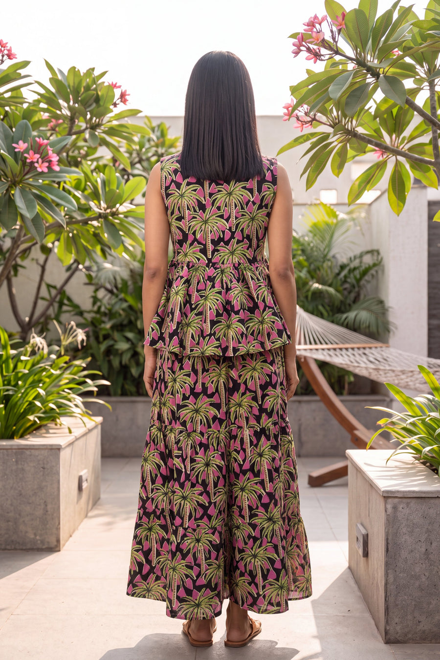 Noir Tiered Cotton Skirt Set — image 6