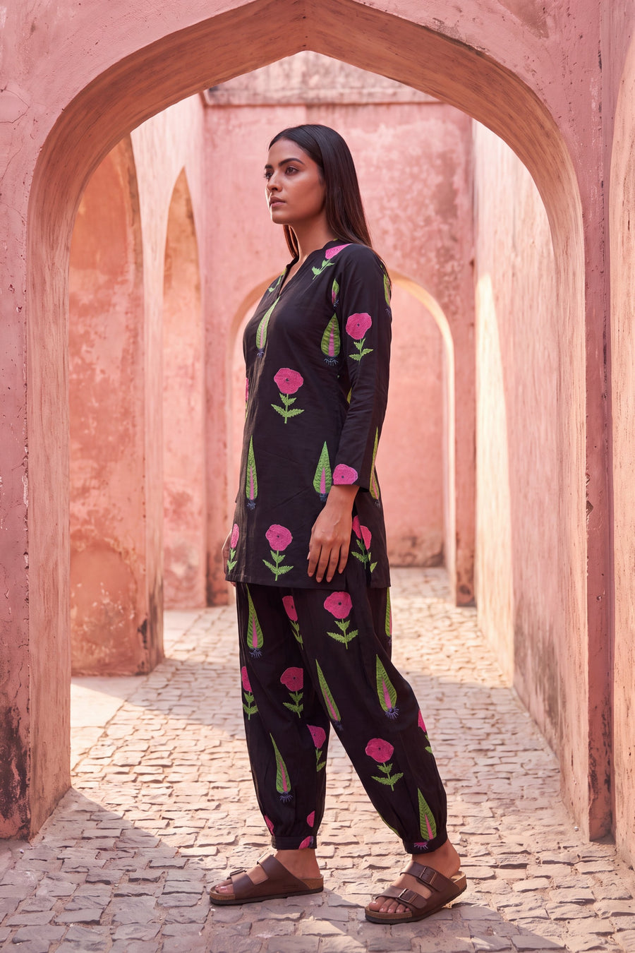 Ebony Muse Cotton Farshi Salwar Set — image 9