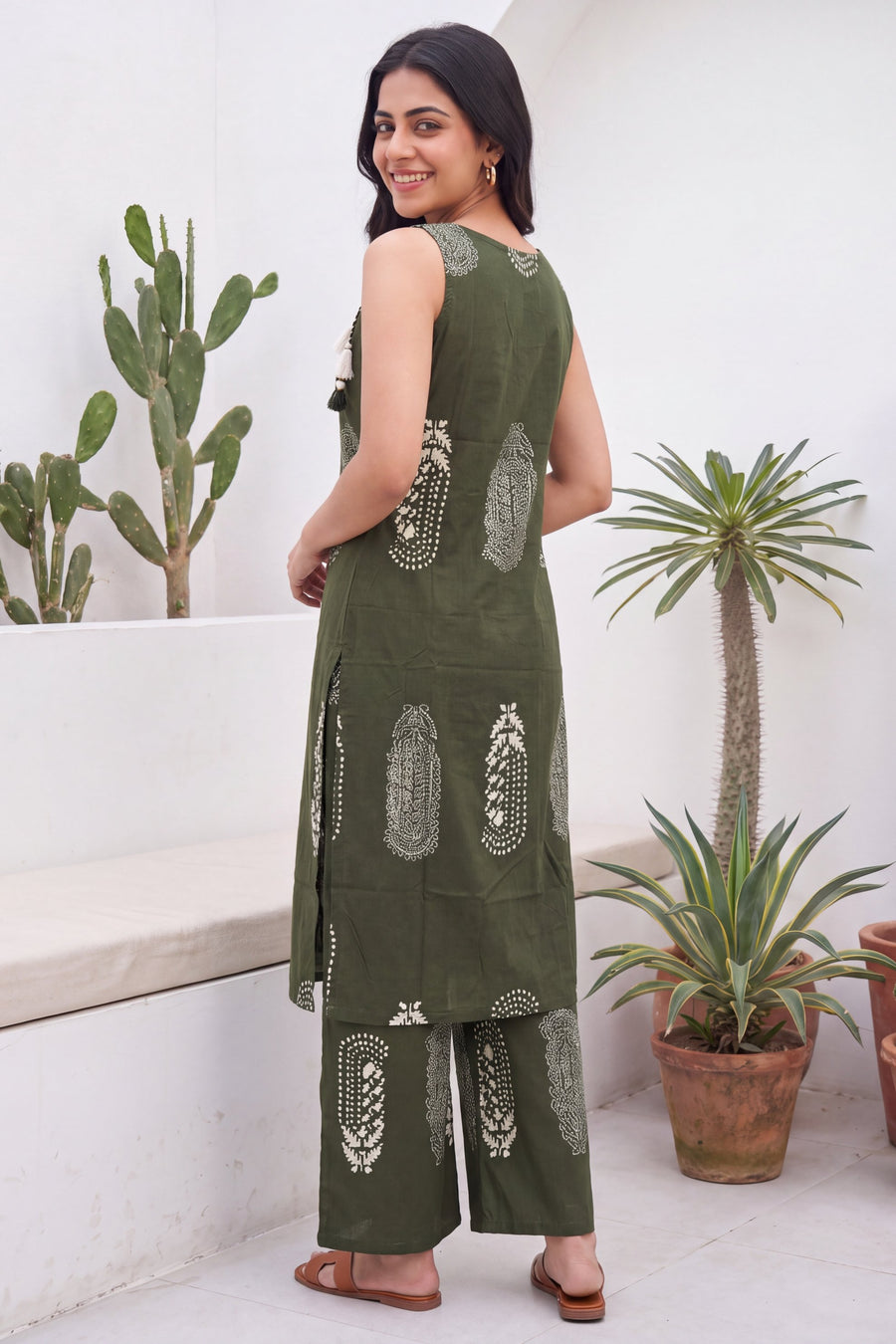 Basil Ease Sleeveless Cotton Co-ord Set — image 9