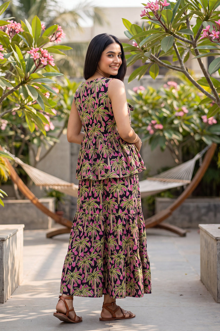 Noir Tiered Cotton Skirt Set — image 10