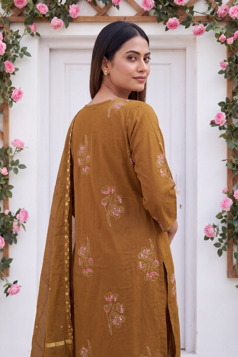Chestnut Hollow Cotton Dupatta Set — image 7