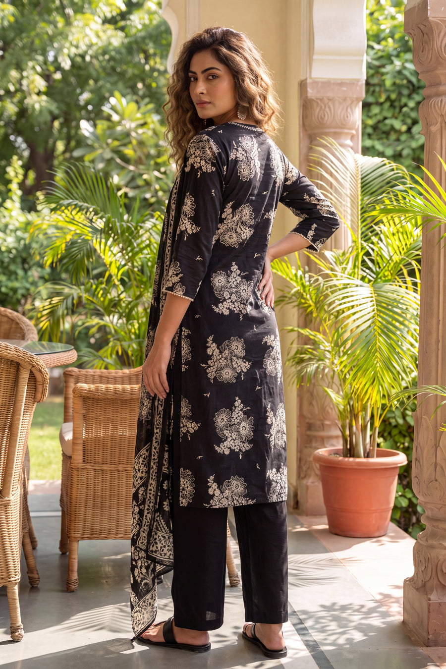 Pantheon Onyx Cotton Dupatta Set — image 11