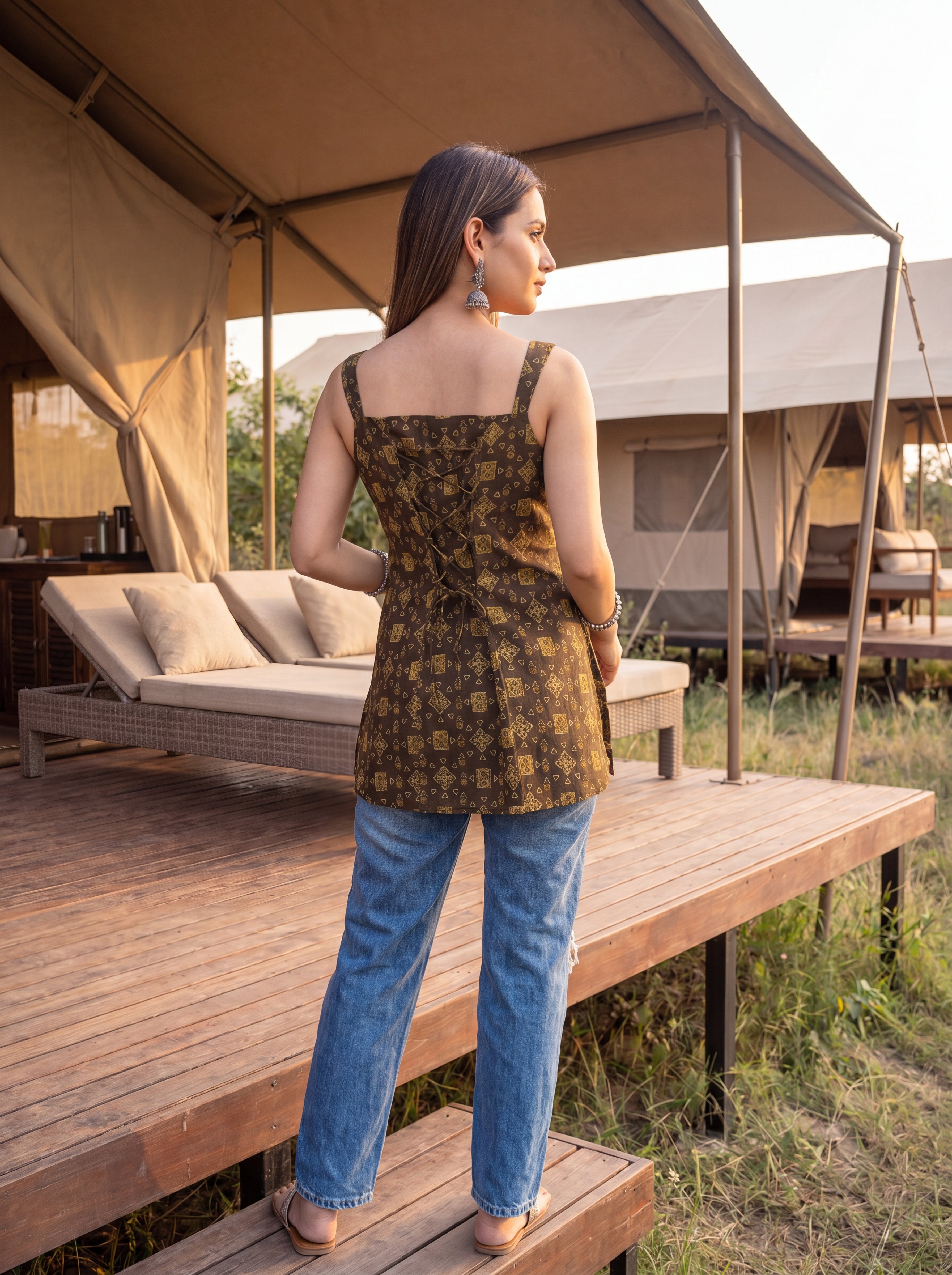 Hearthstone Brown Square Neck Cotton Top