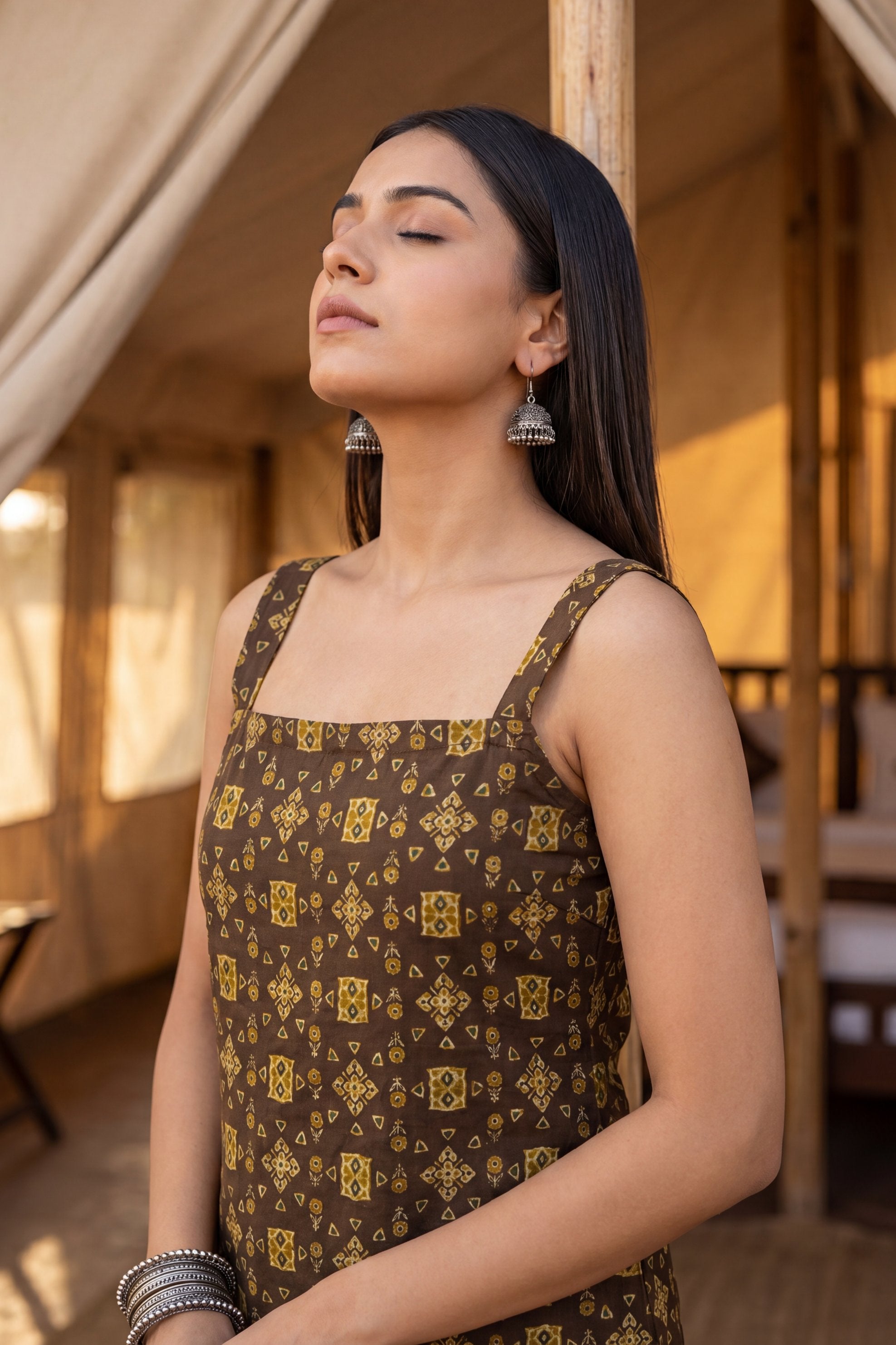 Hearthstone Brown Square Neck Cotton Top