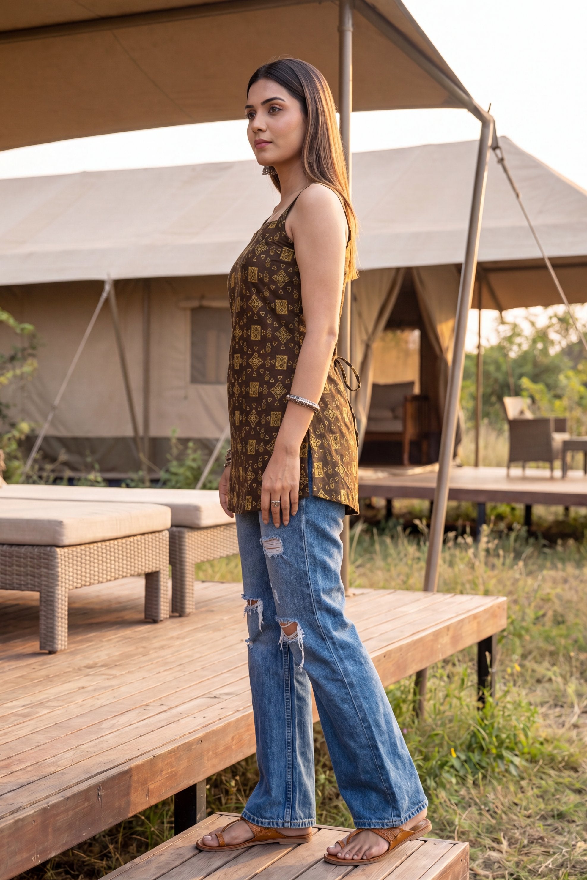 Hearthstone Brown Square Neck Cotton Top