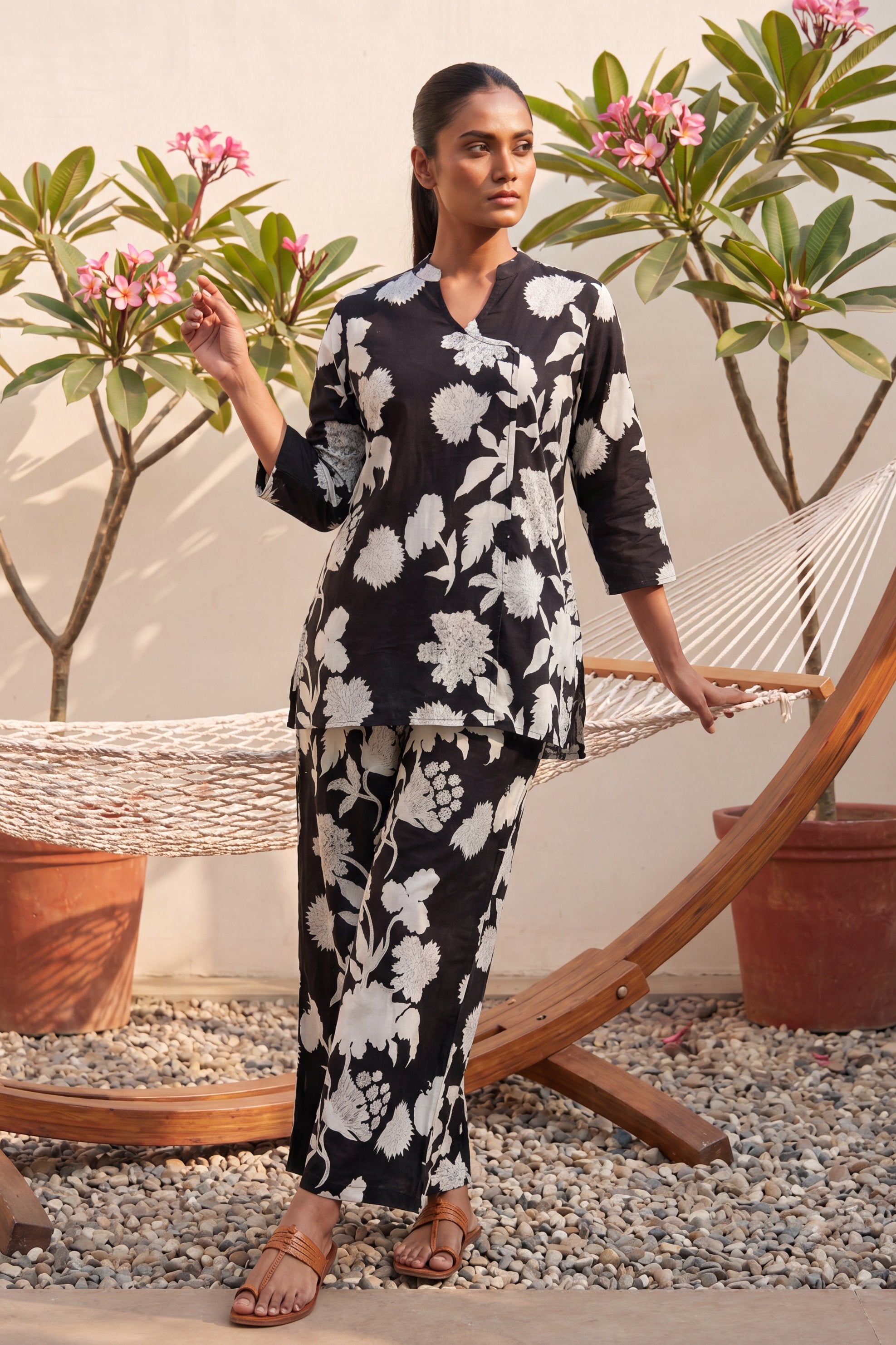 Royal Gardens — Black Anghrakha Cotton Co-ord Set