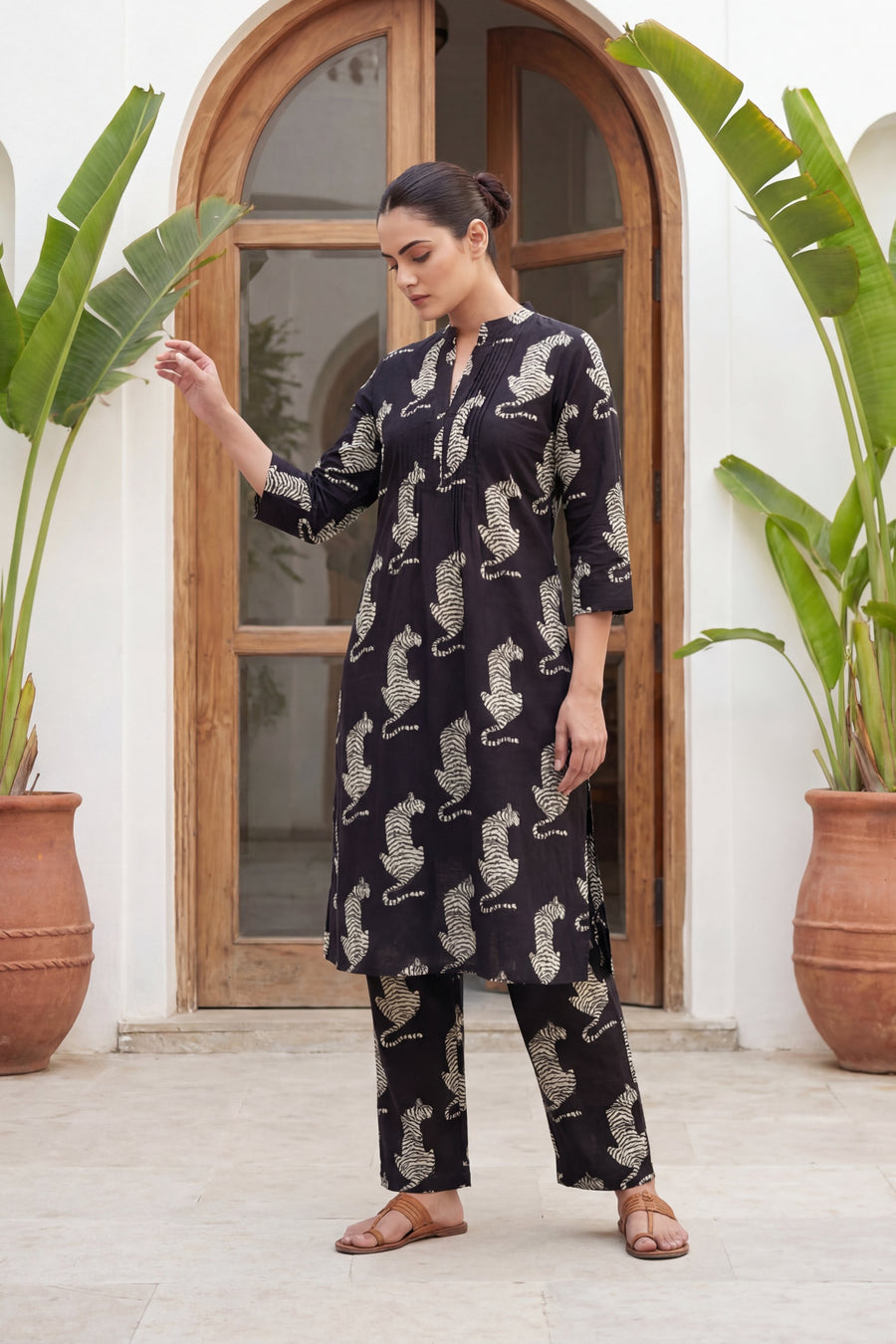 Prowling Midnight Tiger Cotton Co-ord Set — image 2