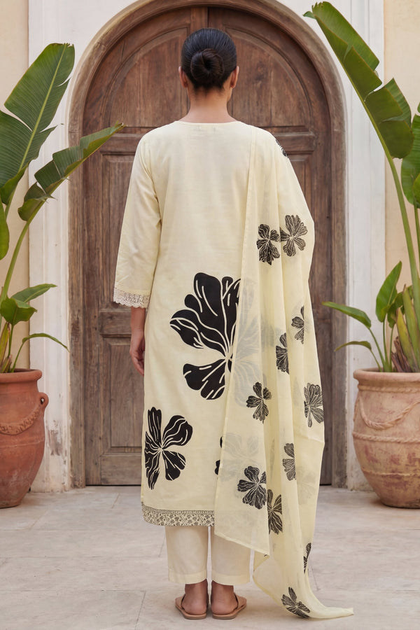 Vanilla Noir Bloom Botanical Cotton Dupatta Set