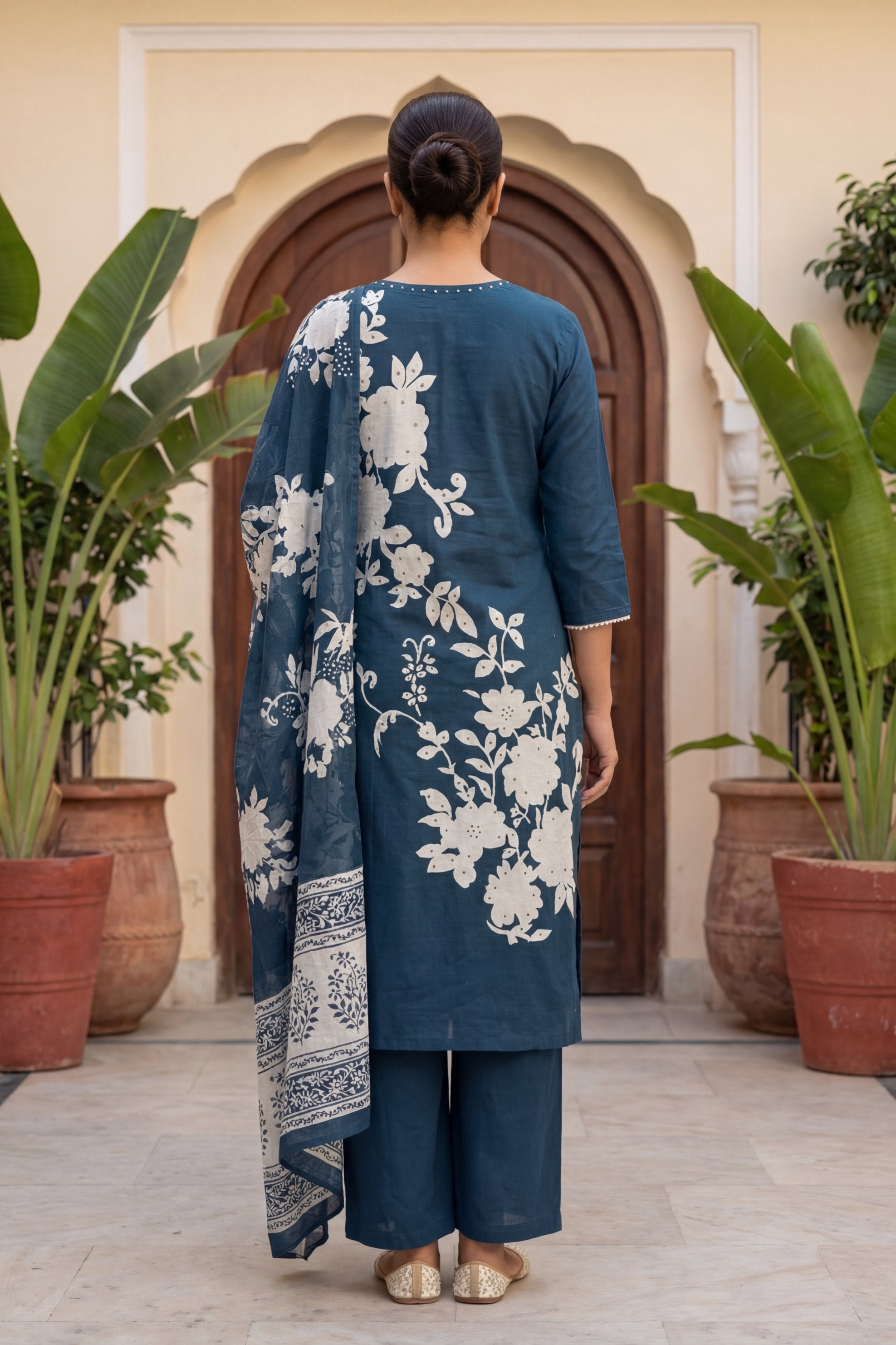 Cerulean Garden Pearl Floral Cotton Dupatta Set | Me&My