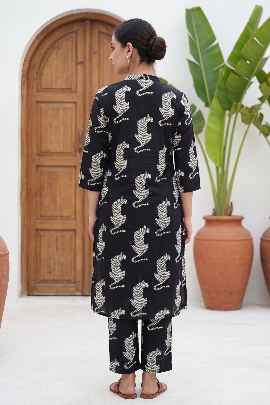 Prowling Midnight Tiger Cotton Co-ord Set — image 11