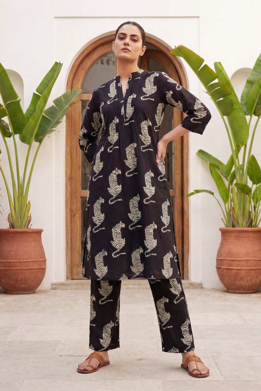 Prowling Midnight Tiger Cotton Co-ord Set — image 10