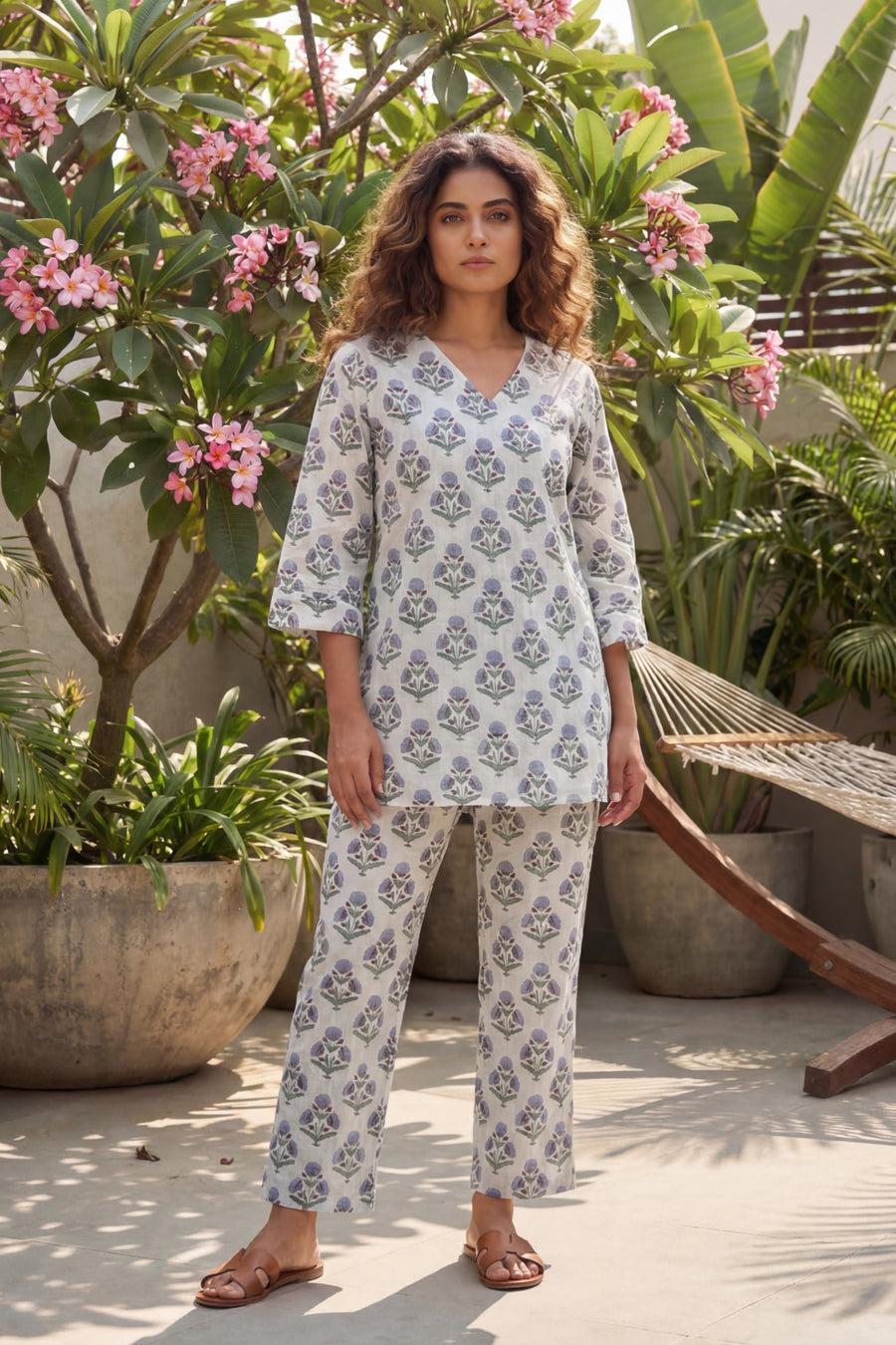 Minimalist Flora White Cotton Co-ord Set — image 9